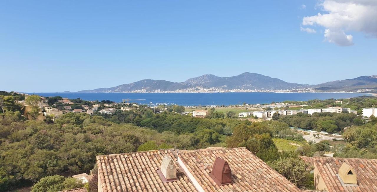 Studio Vue Mer A Porticcio Piscine Et Parking Exterior photo