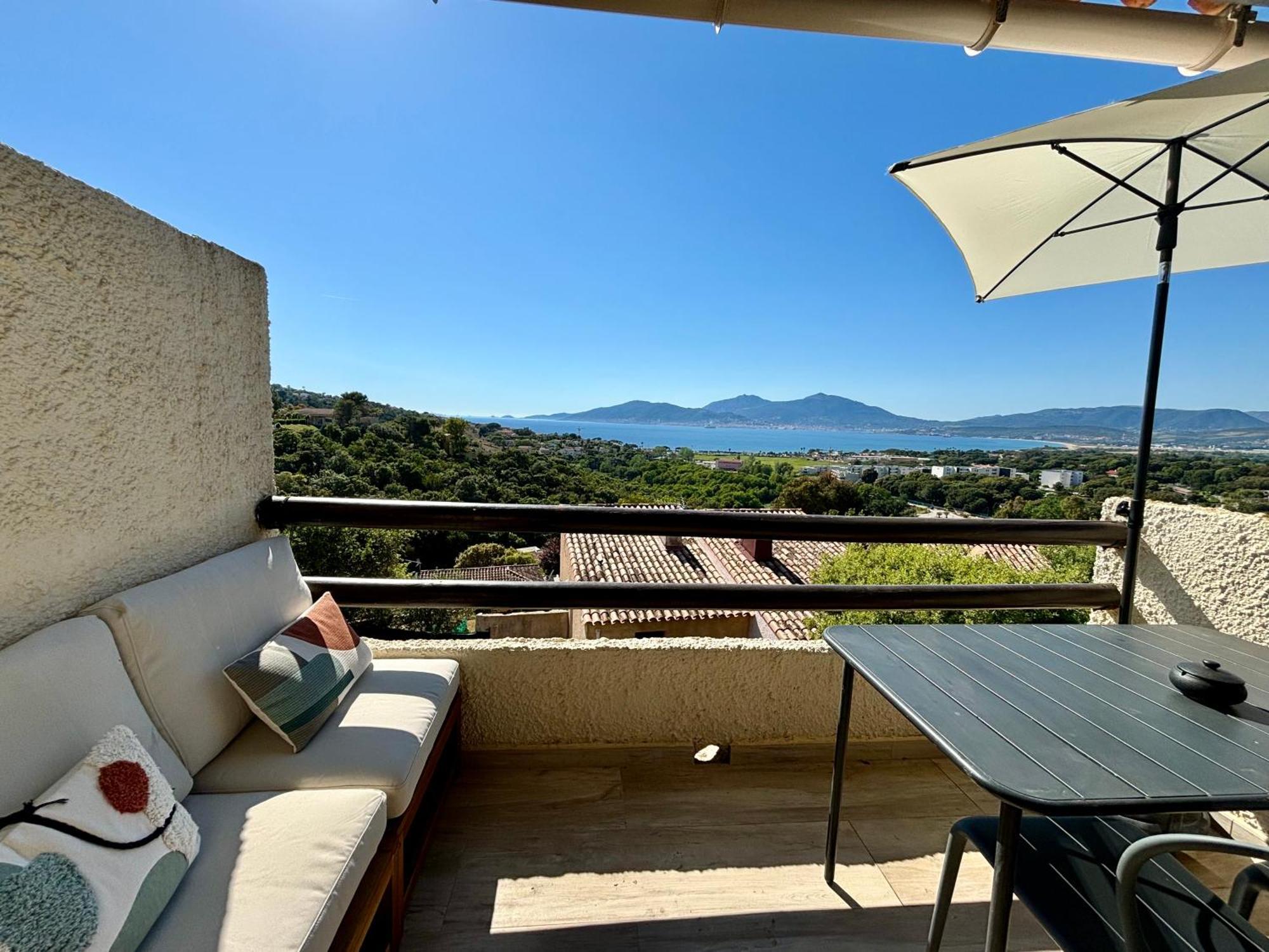 Studio Vue Mer A Porticcio Piscine Et Parking Exterior photo