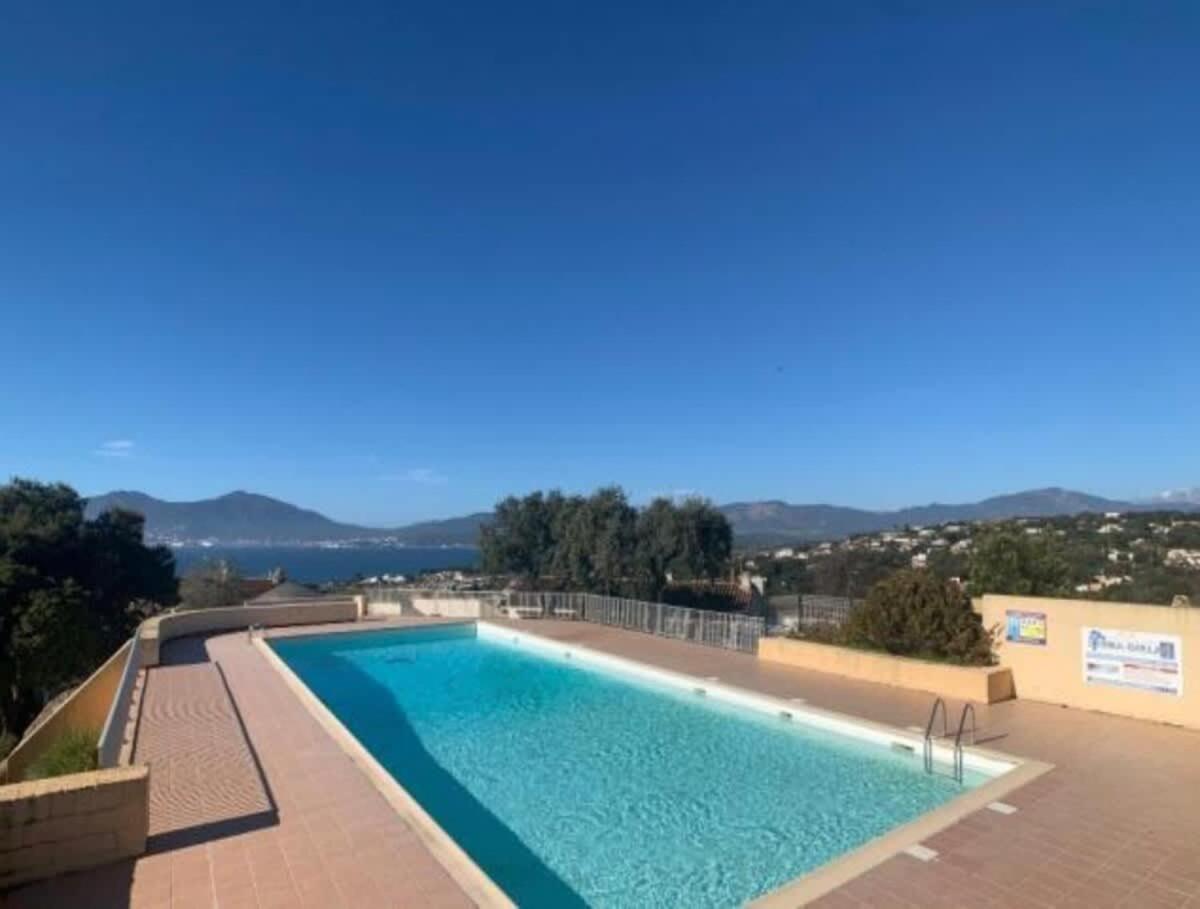 Studio Vue Mer A Porticcio Piscine Et Parking Exterior photo