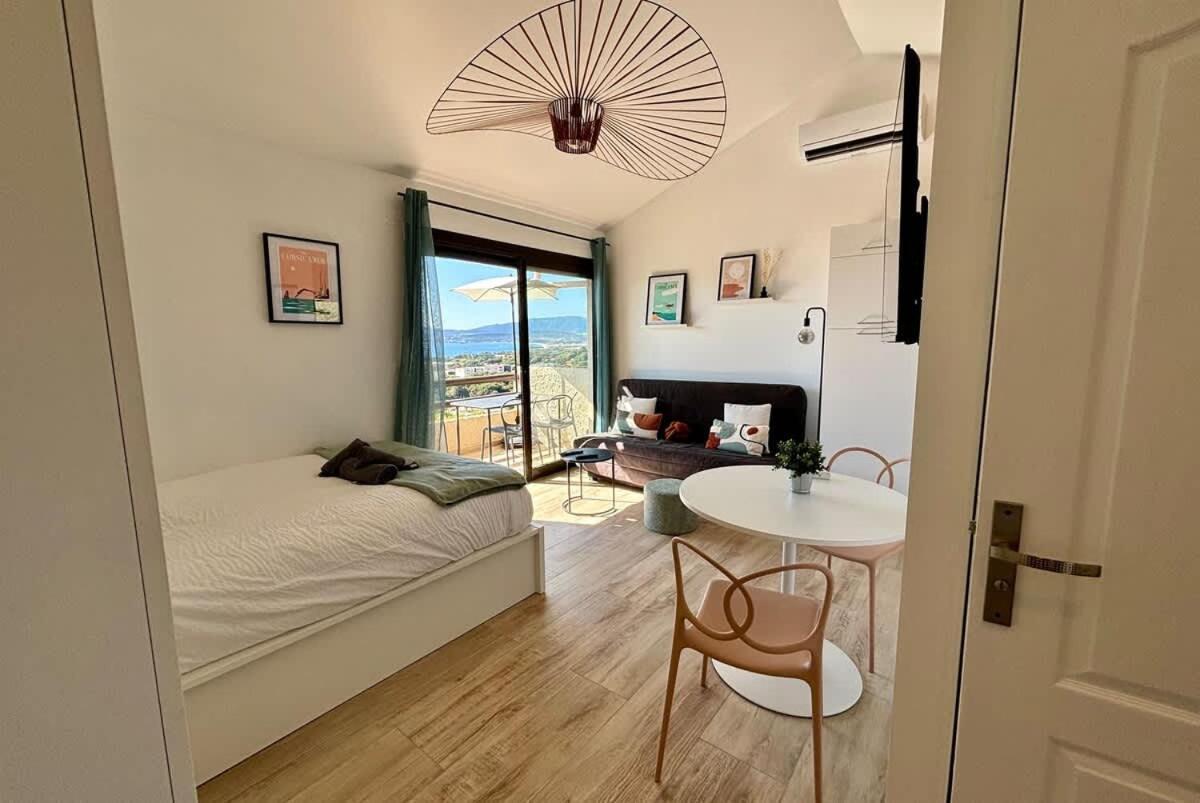 Studio Vue Mer A Porticcio Piscine Et Parking Exterior photo