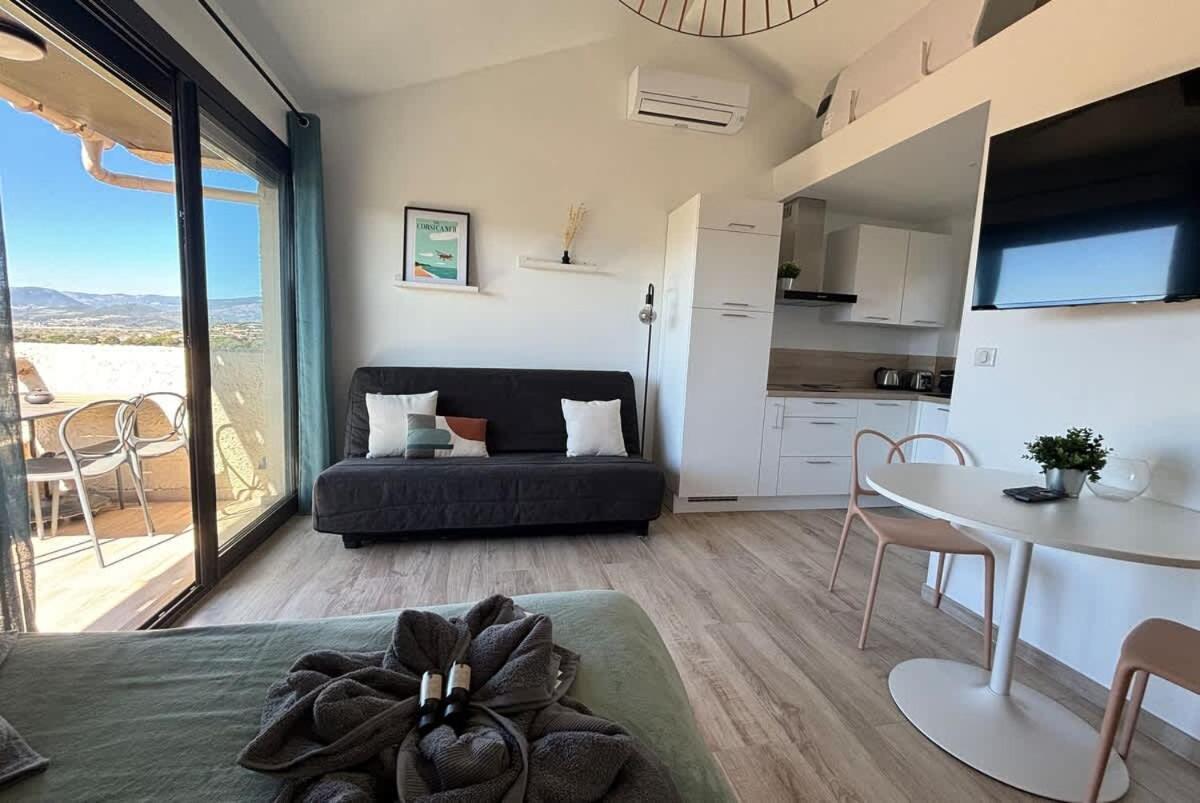 Studio Vue Mer A Porticcio Piscine Et Parking Exterior photo